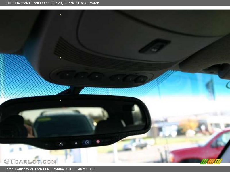 Black / Dark Pewter 2004 Chevrolet TrailBlazer LT 4x4