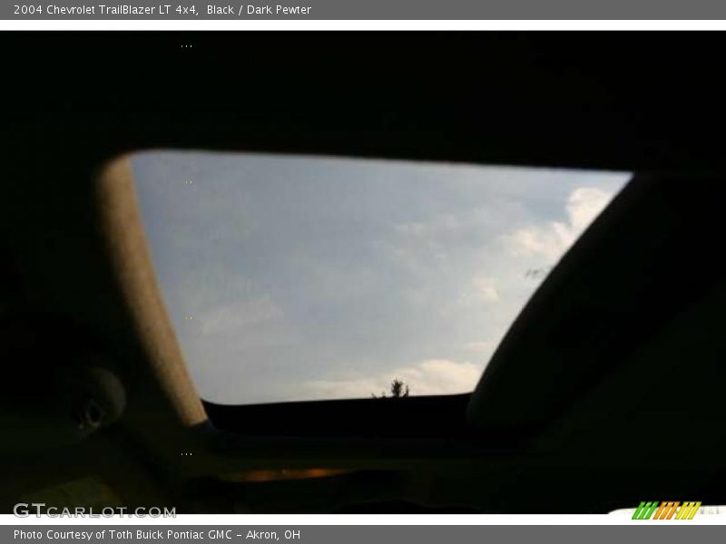 Black / Dark Pewter 2004 Chevrolet TrailBlazer LT 4x4