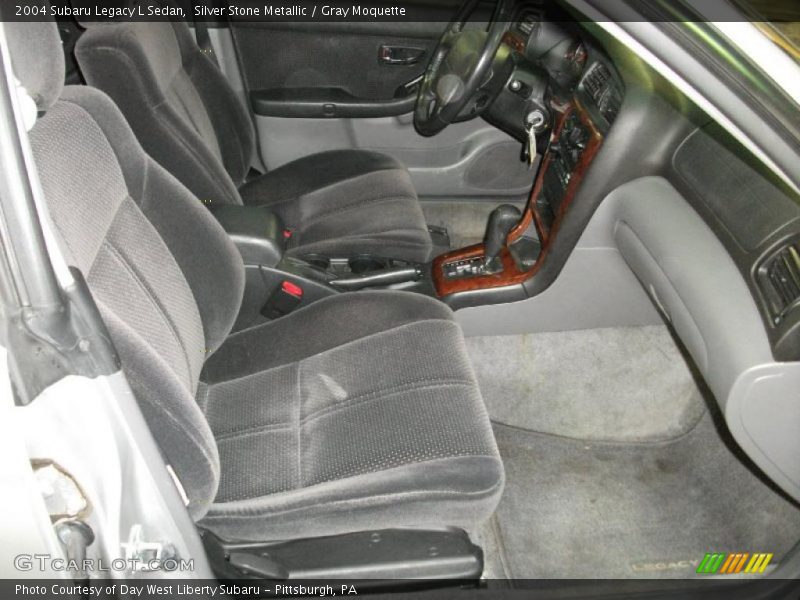  2004 Legacy L Sedan Gray Moquette Interior
