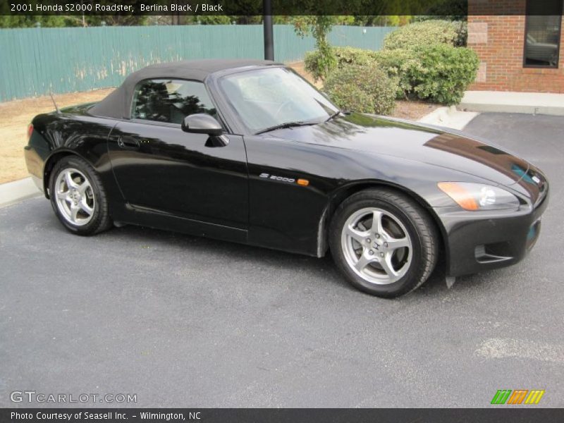 Front 3/4 View of 2001 S2000 Roadster