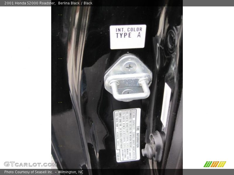 Info Tag of 2001 S2000 Roadster