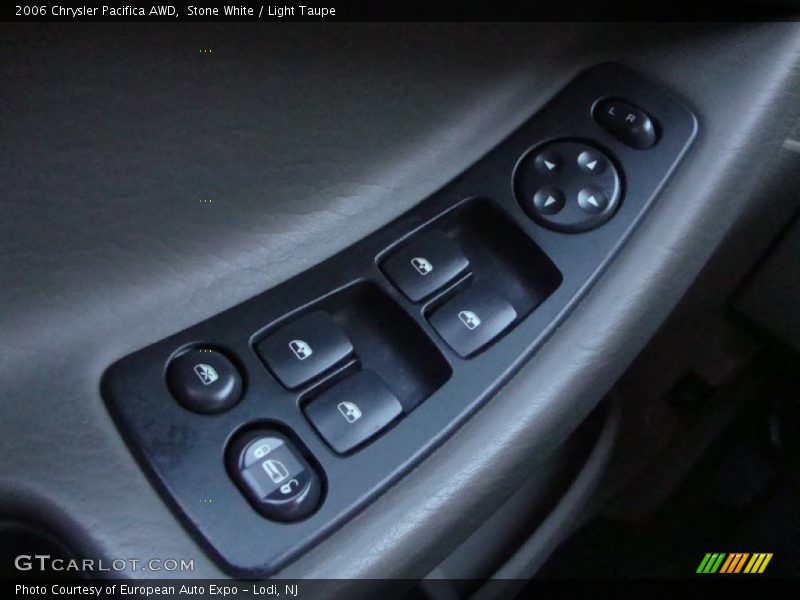 Stone White / Light Taupe 2006 Chrysler Pacifica AWD