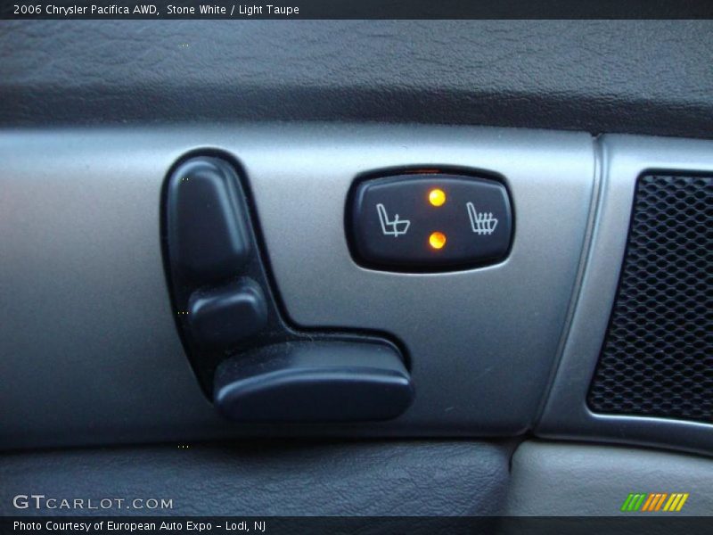 Stone White / Light Taupe 2006 Chrysler Pacifica AWD