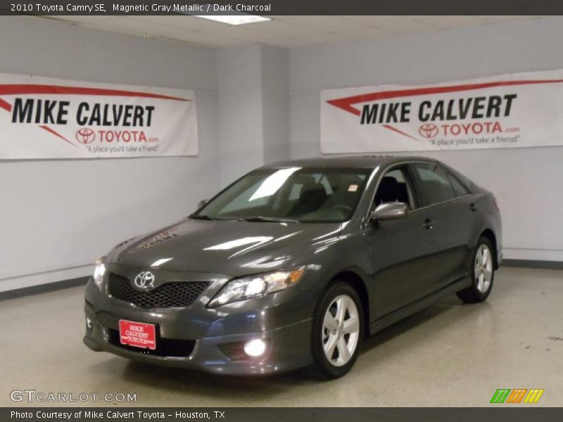 Magnetic Gray Metallic / Dark Charcoal 2010 Toyota Camry SE