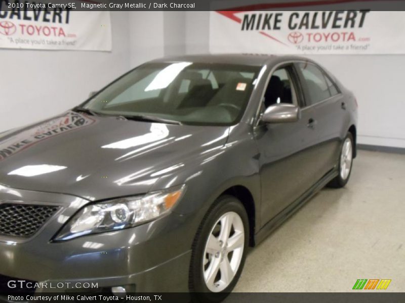 Magnetic Gray Metallic / Dark Charcoal 2010 Toyota Camry SE