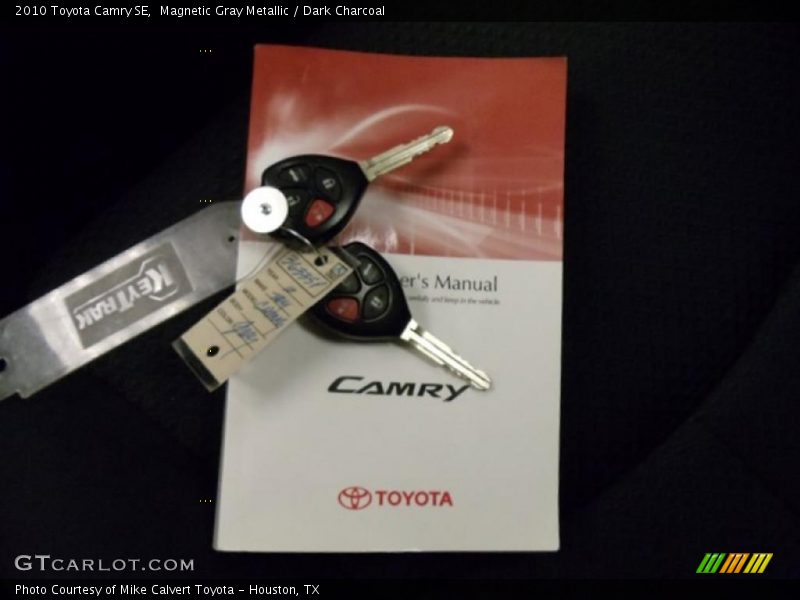 Magnetic Gray Metallic / Dark Charcoal 2010 Toyota Camry SE