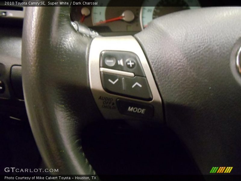 Super White / Dark Charcoal 2010 Toyota Camry SE