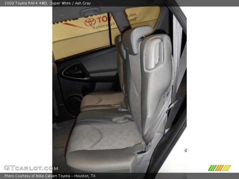 Super White / Ash Gray 2009 Toyota RAV4 4WD