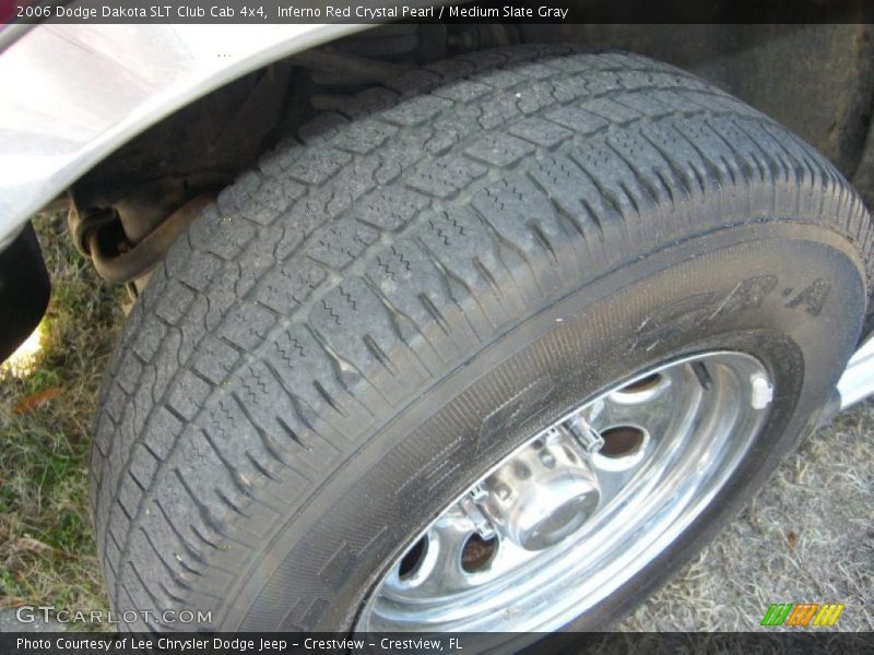 Inferno Red Crystal Pearl / Medium Slate Gray 2006 Dodge Dakota SLT Club Cab 4x4