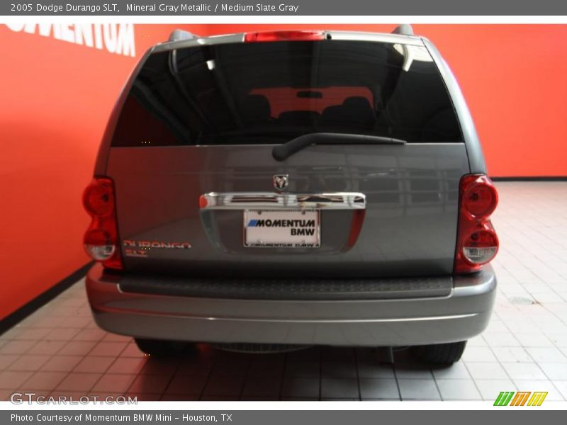 Mineral Gray Metallic / Medium Slate Gray 2005 Dodge Durango SLT