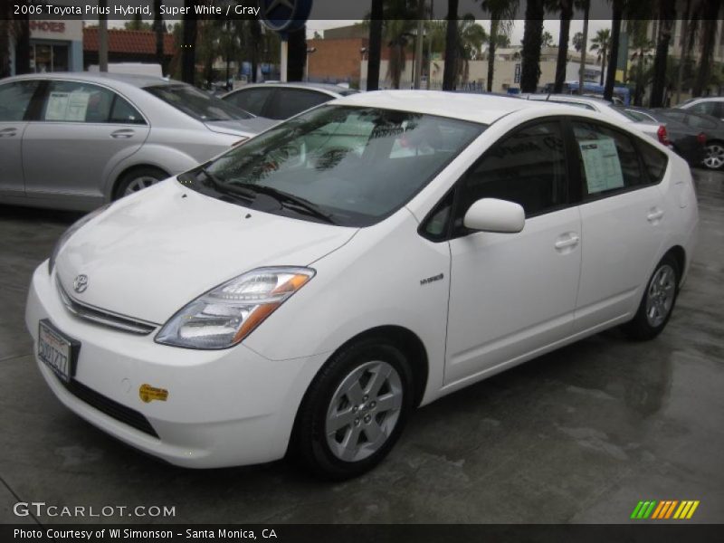 Super White / Gray 2006 Toyota Prius Hybrid