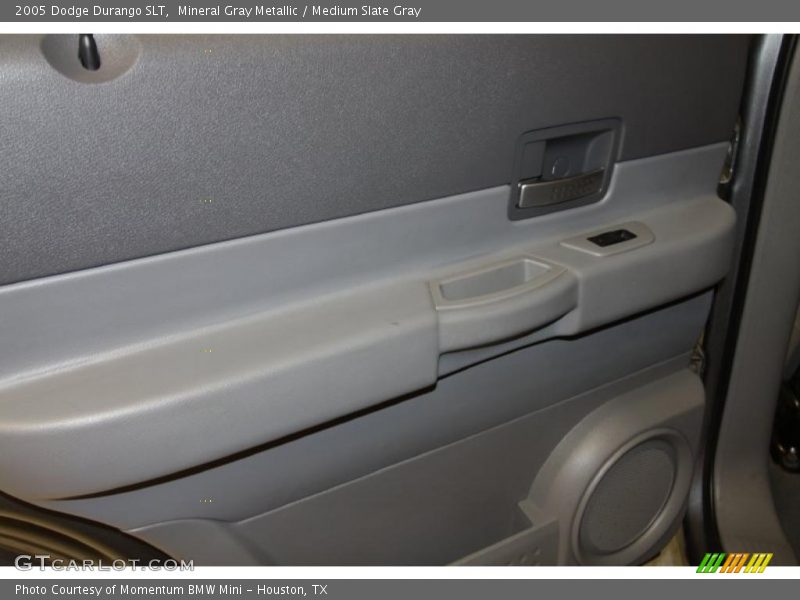Mineral Gray Metallic / Medium Slate Gray 2005 Dodge Durango SLT