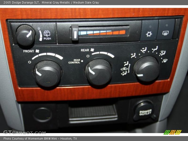 Mineral Gray Metallic / Medium Slate Gray 2005 Dodge Durango SLT