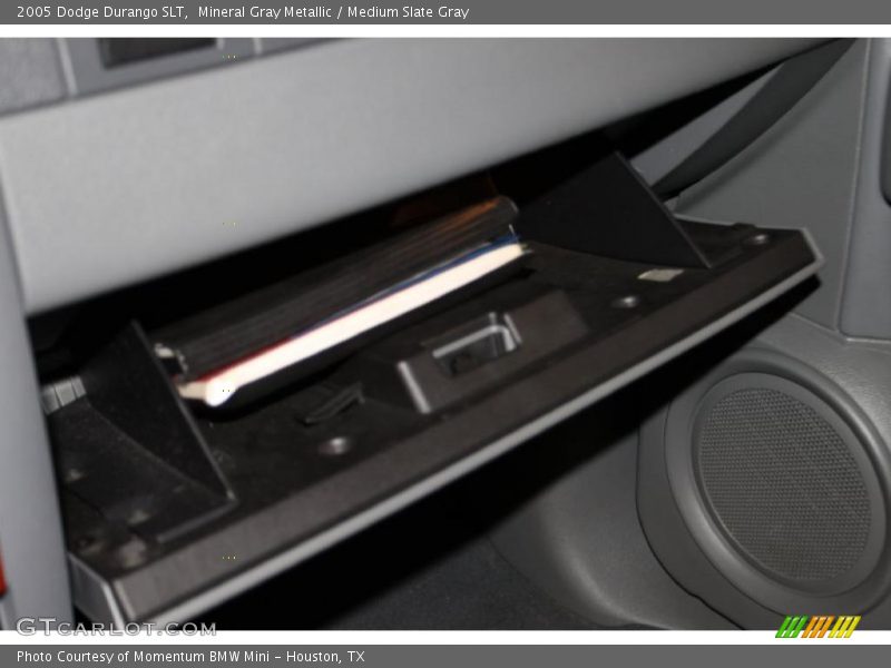 Mineral Gray Metallic / Medium Slate Gray 2005 Dodge Durango SLT