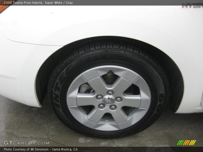 Super White / Gray 2006 Toyota Prius Hybrid