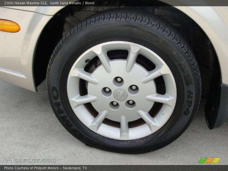 Sunlit Sand Metallic / Blond 2000 Nissan Maxima GLE
