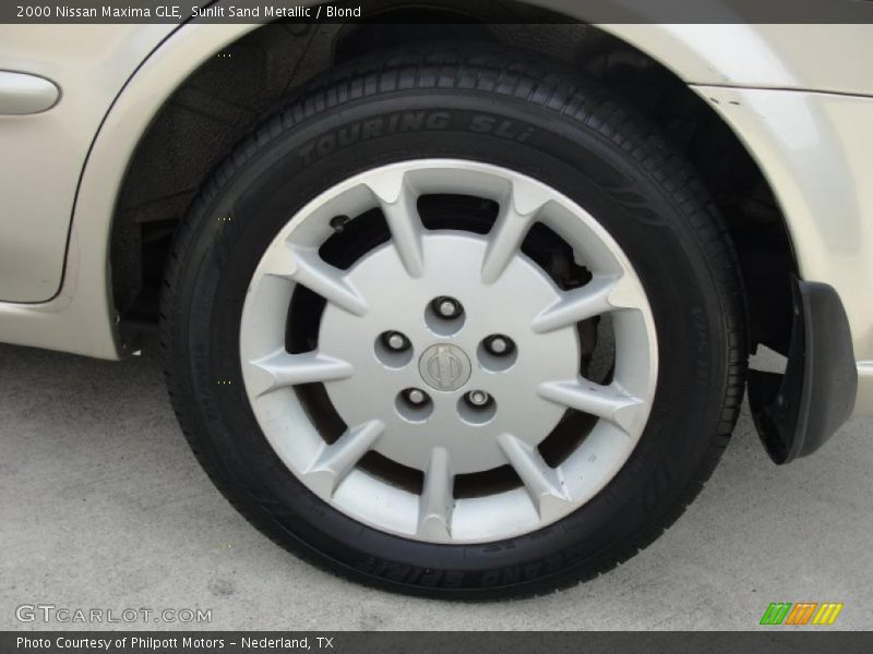 Sunlit Sand Metallic / Blond 2000 Nissan Maxima GLE