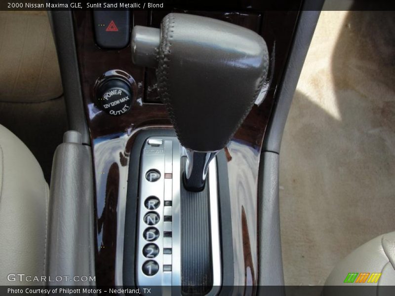 Sunlit Sand Metallic / Blond 2000 Nissan Maxima GLE