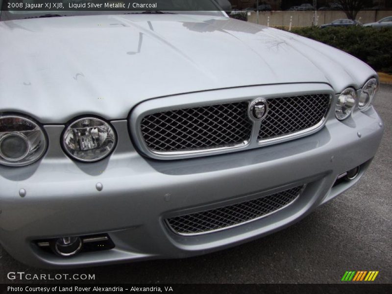Liquid Silver Metallic / Charcoal 2008 Jaguar XJ XJ8