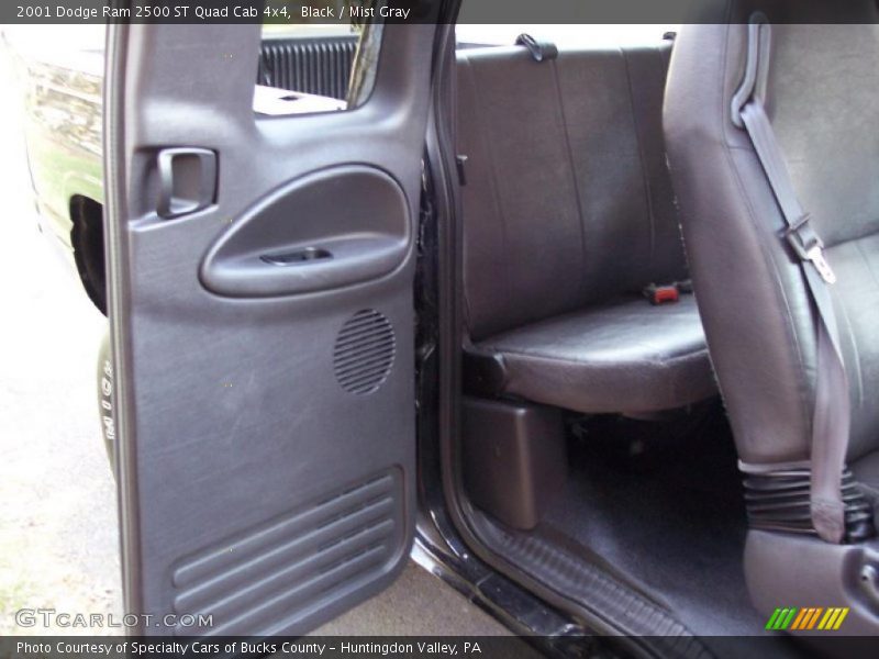 Black / Mist Gray 2001 Dodge Ram 2500 ST Quad Cab 4x4