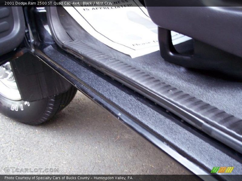Black / Mist Gray 2001 Dodge Ram 2500 ST Quad Cab 4x4