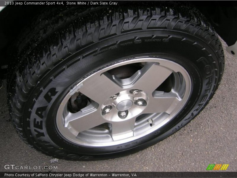 Stone White / Dark Slate Gray 2010 Jeep Commander Sport 4x4