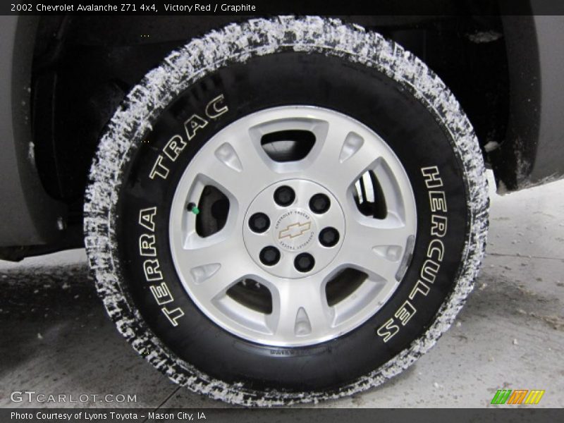 Victory Red / Graphite 2002 Chevrolet Avalanche Z71 4x4