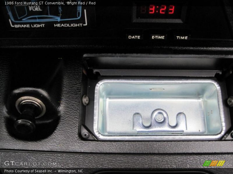 Controls of 1986 Mustang GT Convertible