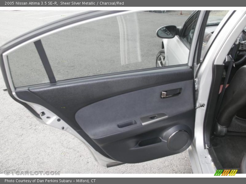 Sheer Silver Metallic / Charcoal/Red 2005 Nissan Altima 3.5 SE-R