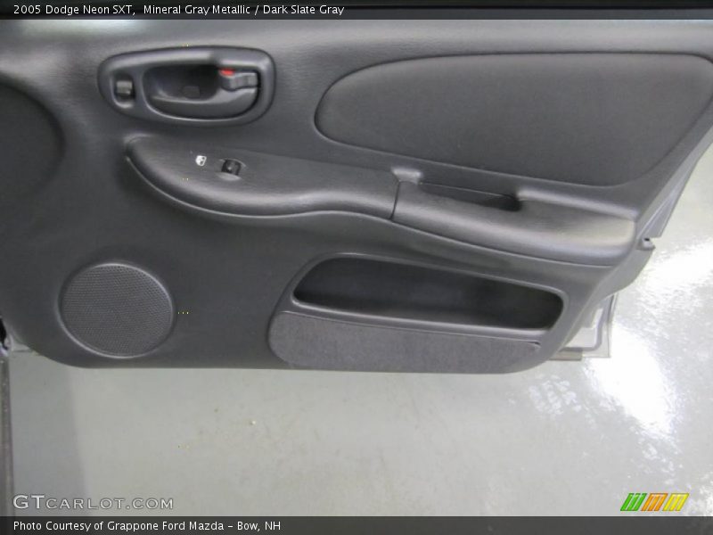 Mineral Gray Metallic / Dark Slate Gray 2005 Dodge Neon SXT