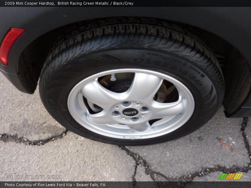 British Racing Green Metallic / Black/Grey 2009 Mini Cooper Hardtop
