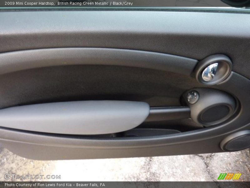 British Racing Green Metallic / Black/Grey 2009 Mini Cooper Hardtop