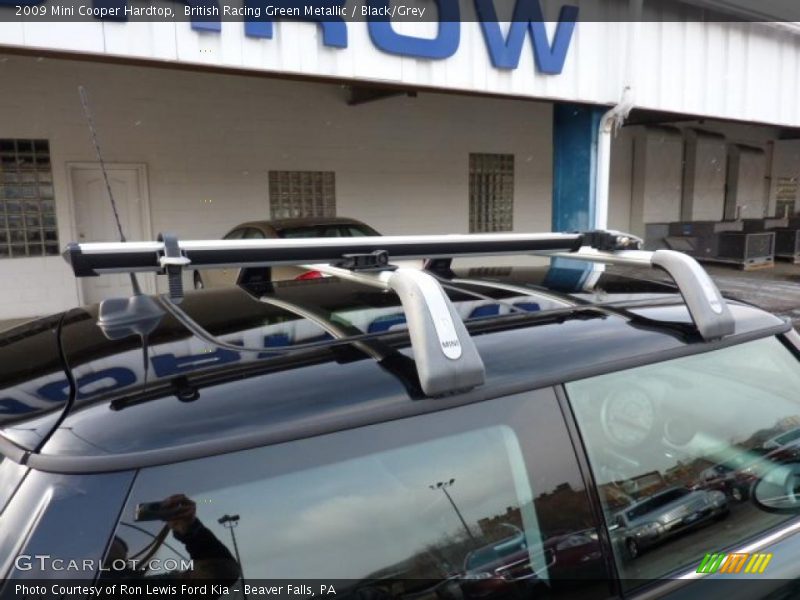 British Racing Green Metallic / Black/Grey 2009 Mini Cooper Hardtop