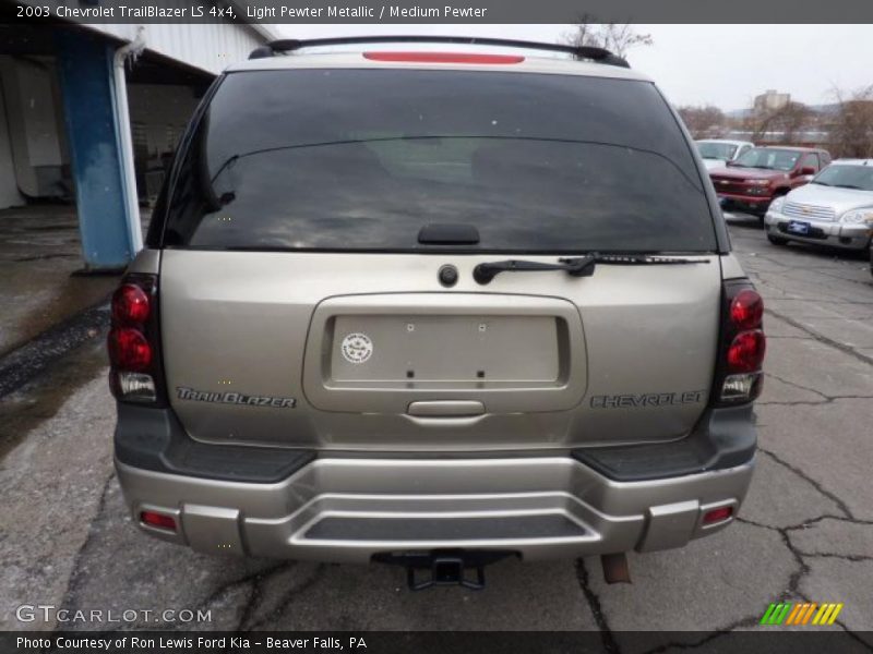 Light Pewter Metallic / Medium Pewter 2003 Chevrolet TrailBlazer LS 4x4