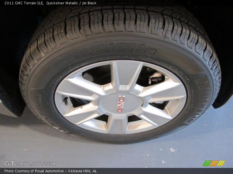 Quicksilver Metallic / Jet Black 2011 GMC Terrain SLE