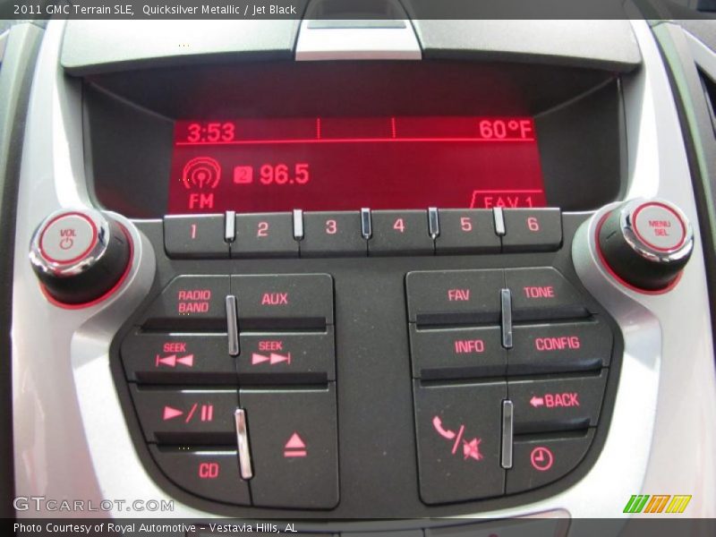 Quicksilver Metallic / Jet Black 2011 GMC Terrain SLE