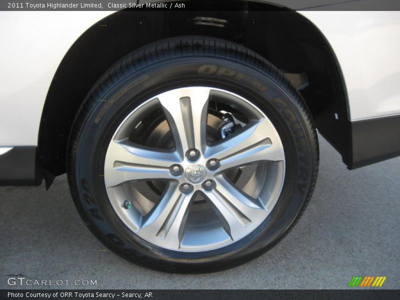 Classic Silver Metallic / Ash 2011 Toyota Highlander Limited