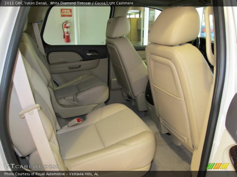 White Diamond Tintcoat / Cocoa/Light Cashmere 2011 GMC Yukon Denali