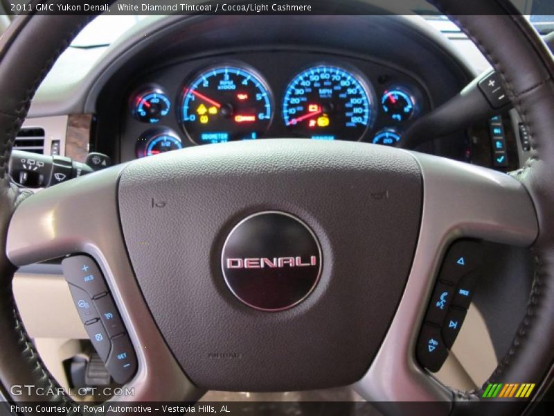 White Diamond Tintcoat / Cocoa/Light Cashmere 2011 GMC Yukon Denali