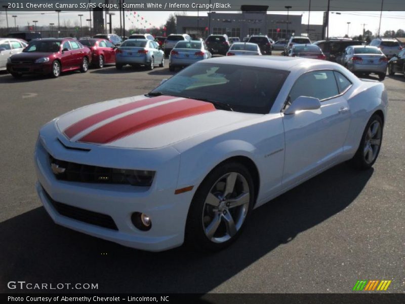 Front 3/4 View of 2011 Camaro SS/RS Coupe