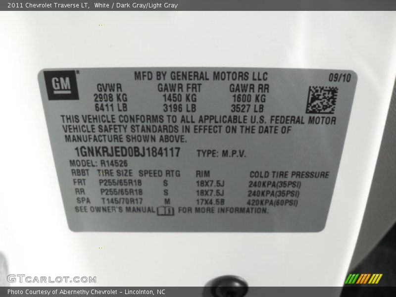 White / Dark Gray/Light Gray 2011 Chevrolet Traverse LT