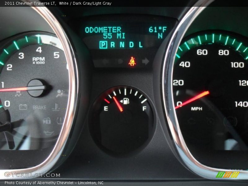 White / Dark Gray/Light Gray 2011 Chevrolet Traverse LT