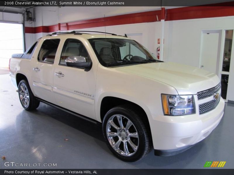 Summit White / Ebony/Light Cashmere 2008 Chevrolet Avalanche LTZ