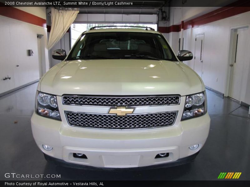 Summit White / Ebony/Light Cashmere 2008 Chevrolet Avalanche LTZ