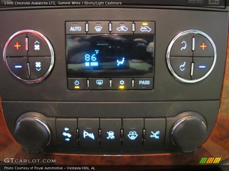 Summit White / Ebony/Light Cashmere 2008 Chevrolet Avalanche LTZ