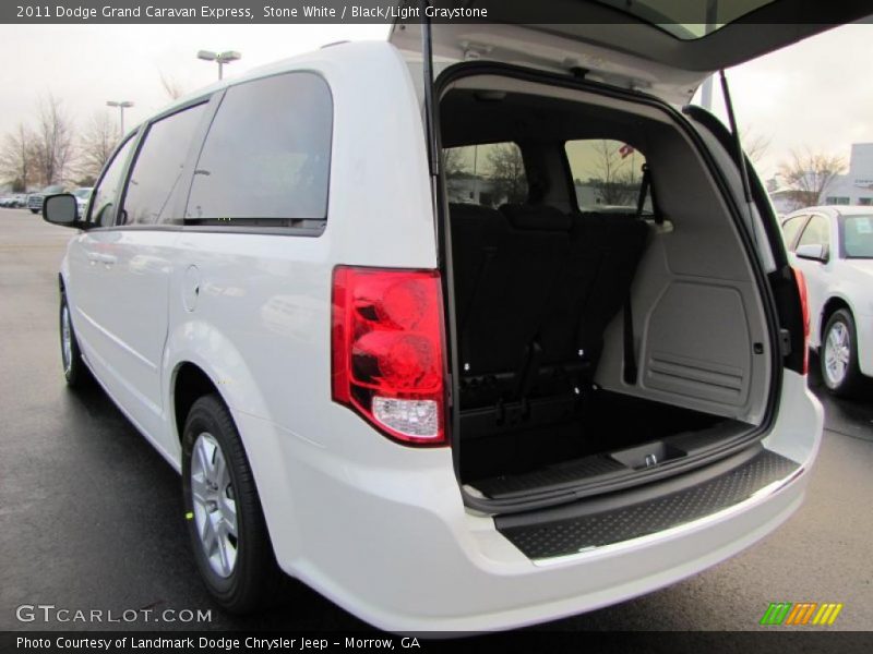  2011 Grand Caravan Express Trunk