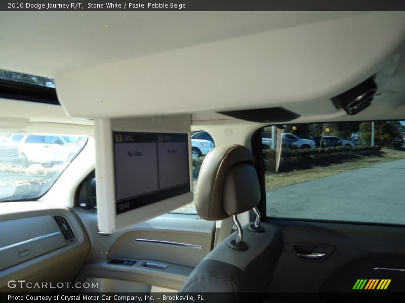 Stone White / Pastel Pebble Beige 2010 Dodge Journey R/T