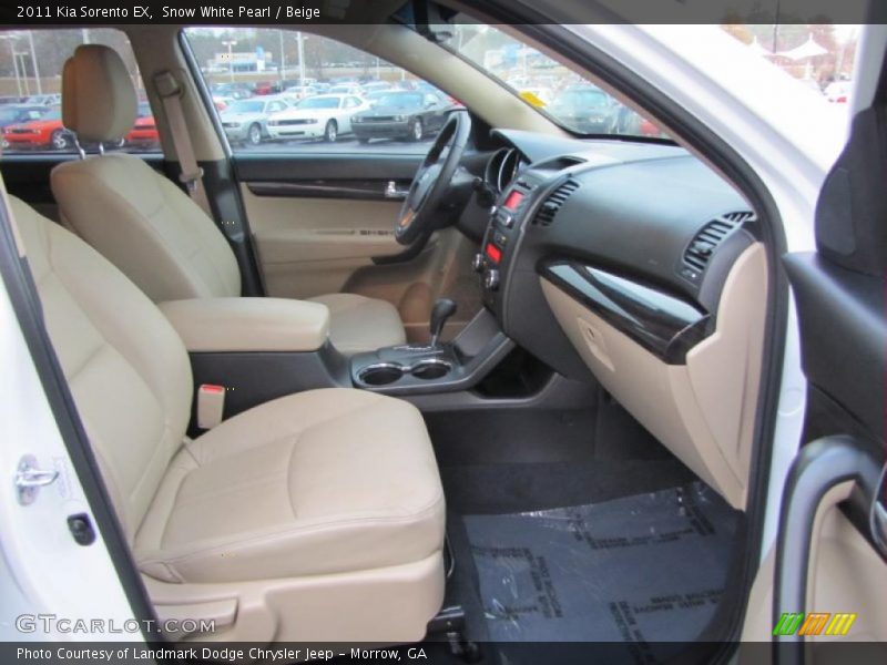 Snow White Pearl / Beige 2011 Kia Sorento EX