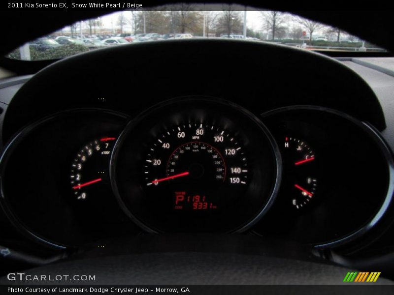Snow White Pearl / Beige 2011 Kia Sorento EX