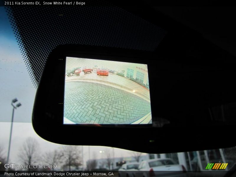 Snow White Pearl / Beige 2011 Kia Sorento EX
